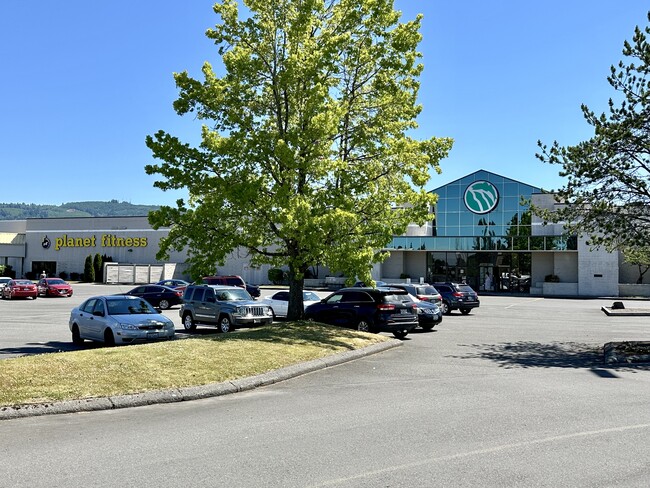 More details for 351 Three Rivers Dr, Kelso, WA - Retail for Rent