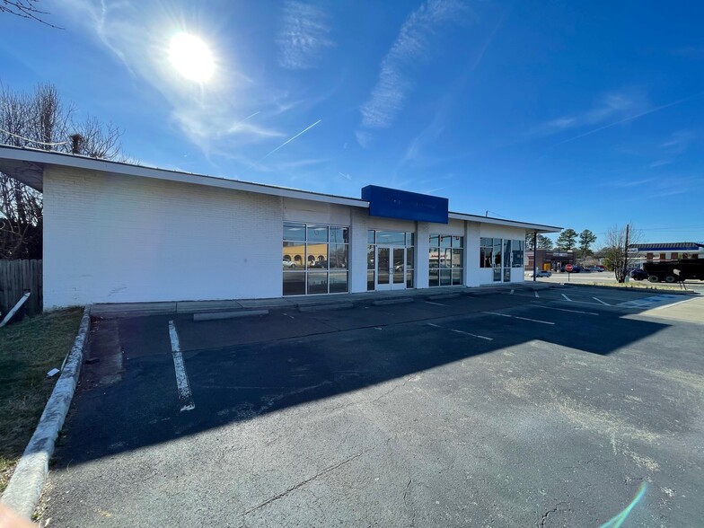 7807 W Broad St, Richmond, VA for sale - Building Photo - Image 1 of 1