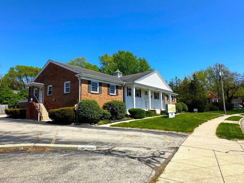 15 Southmoor Cir NE, Kettering, OH for rent - Building Photo - Image 3 of 9