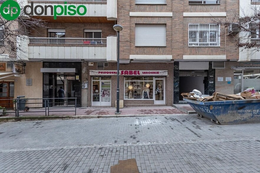 Calle San Juan de Letrán, 3, Granada, Granada for sale - Building Photo - Image 1 of 15