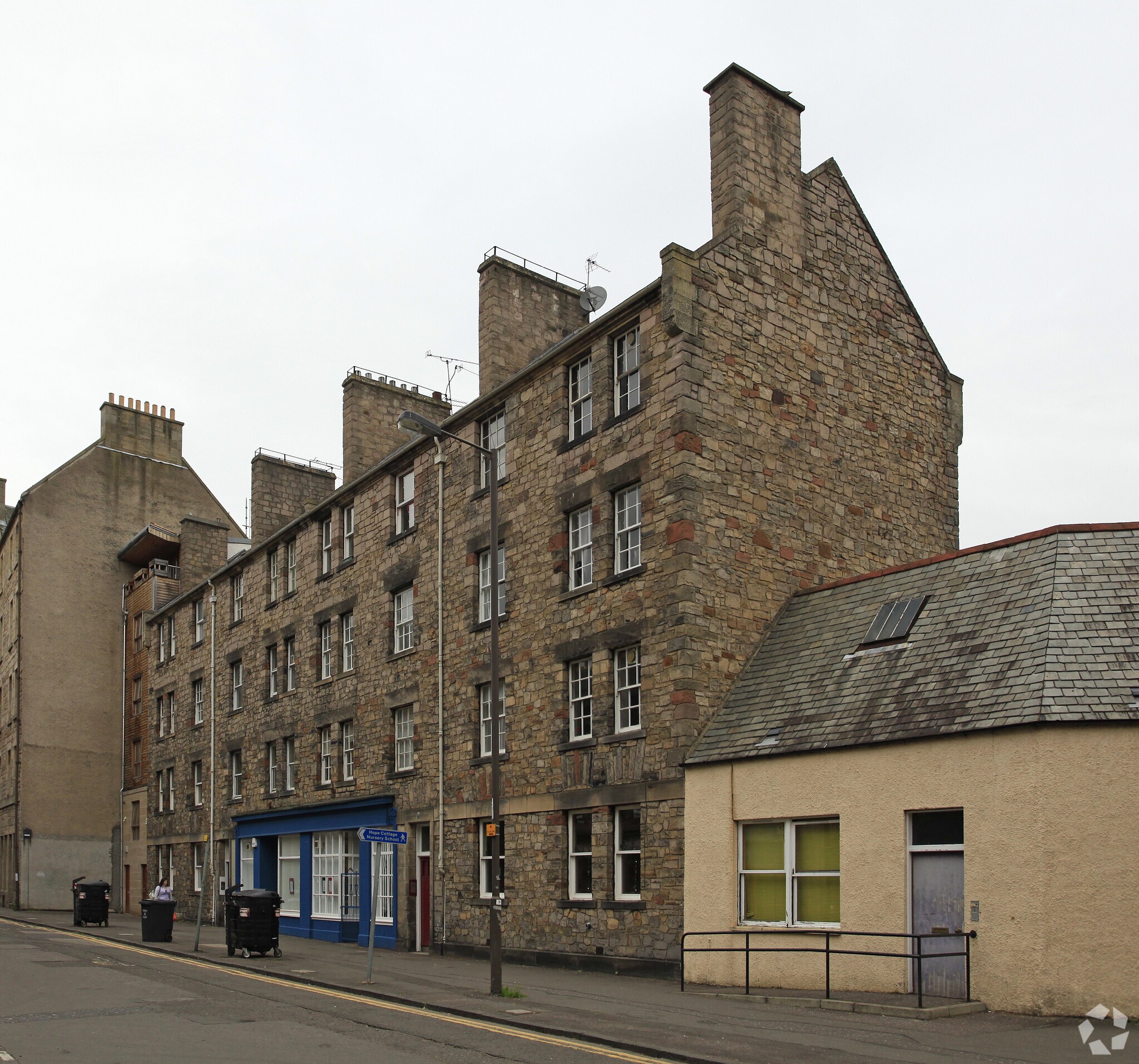 50-56 East Crosscauseway, Edinburgh for sale Primary Photo- Image 1 of 1