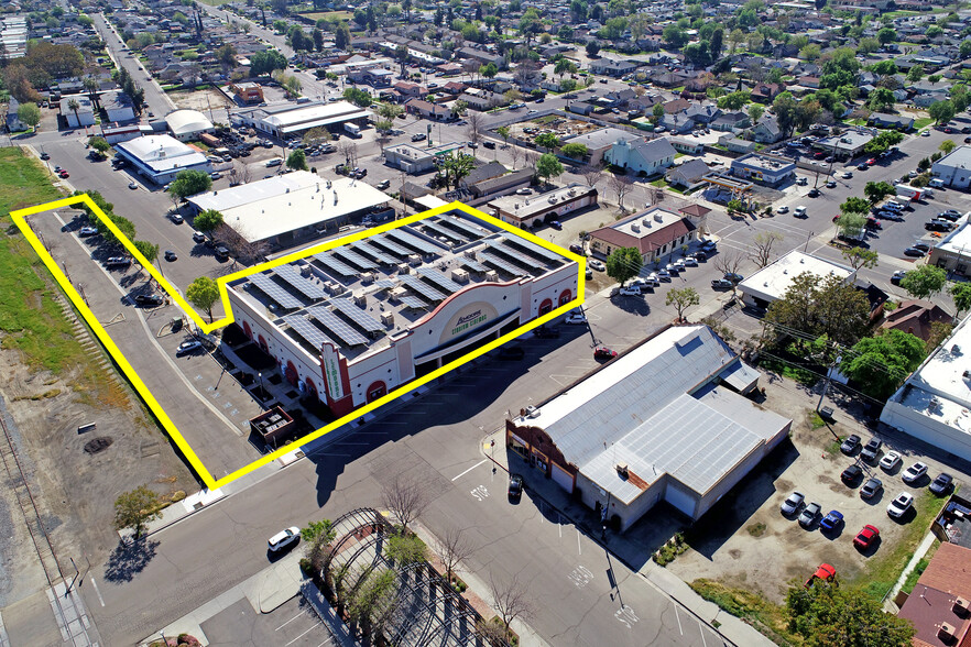 400 Follett St, Lemoore, CA for sale - Building Photo - Image 3 of 24