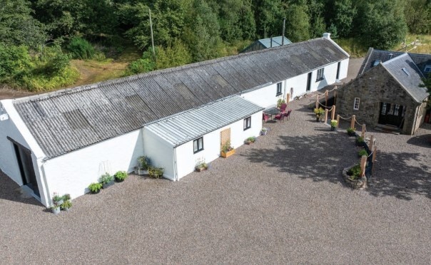 Girdwoodend portfolio of 4 properties for sale on LoopNet.co.uk - Building Photo - Image 3 of 4