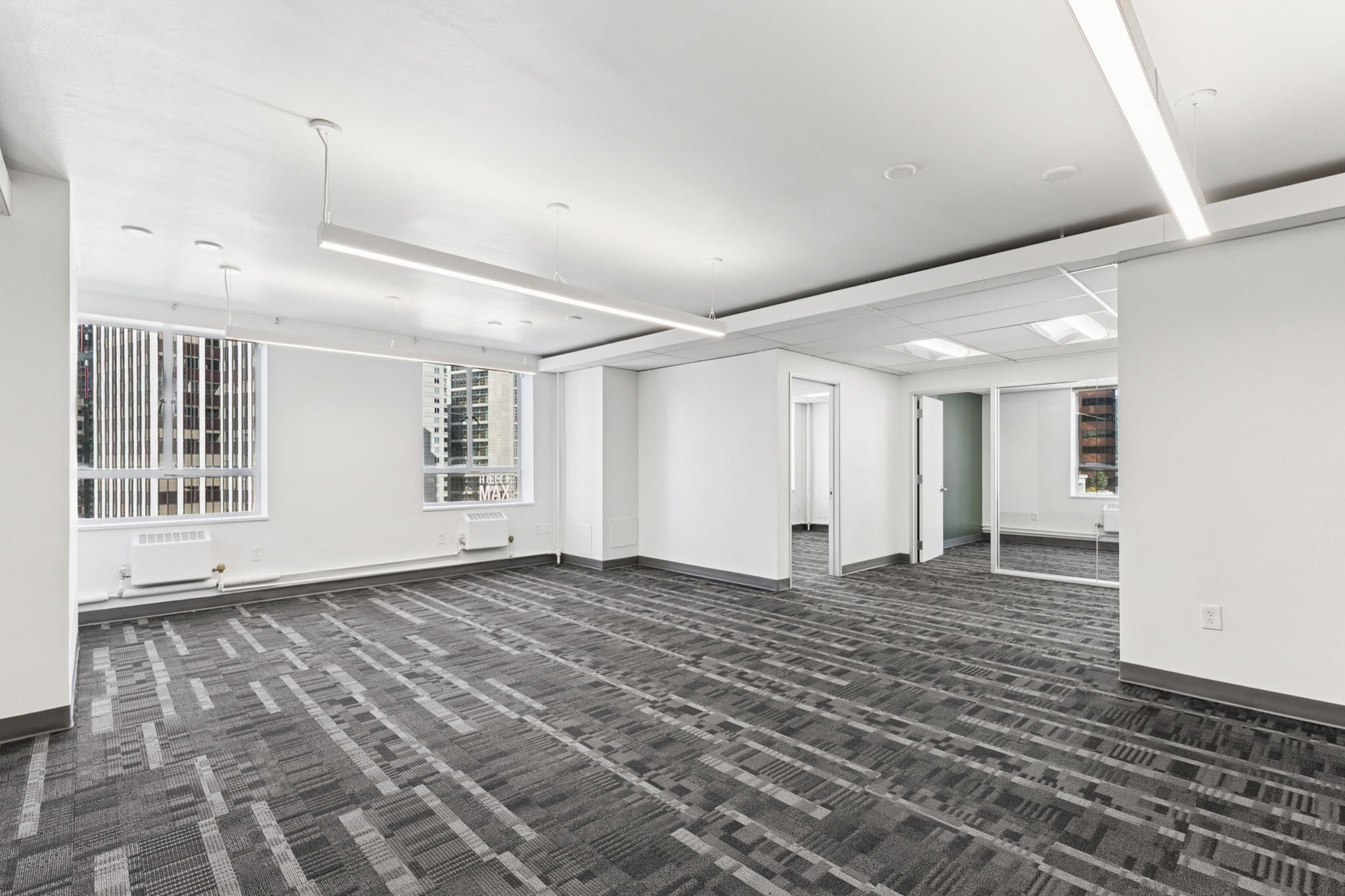 509 Olive Way, Seattle, WA to rent Interior Photo- Image 1 of 2