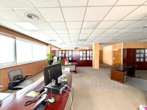 Office in Móstoles, Madrid to rent Interior Photo- Image 1 of 3