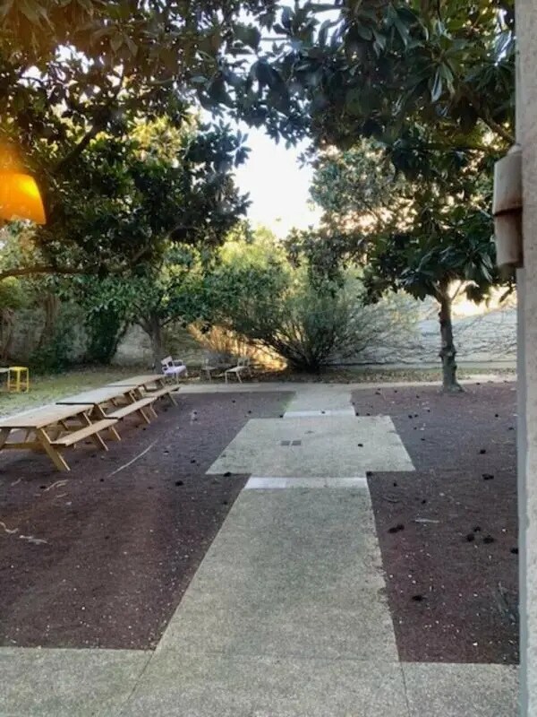 Office in Avignon to rent Building Photo- Image 1 of 7