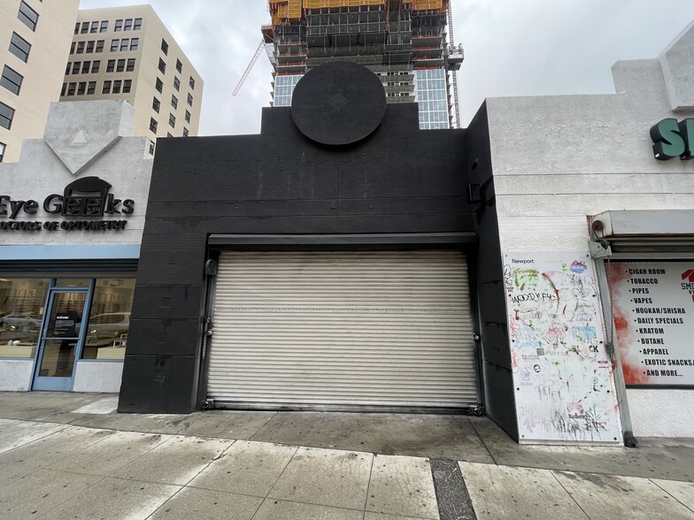 1001 S Broadway, Los Angeles, CA for rent - Building Photo - Image 1 of 22