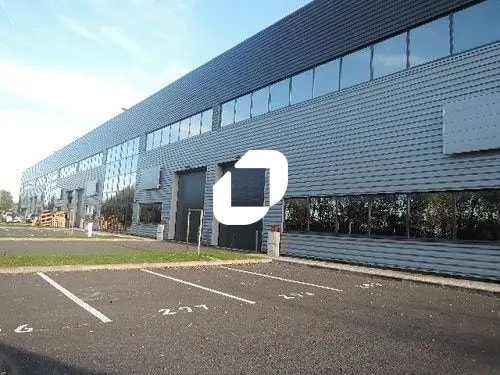 431 Avenue Marguerite Perey, Lieusaint to rent Building Photo- Image 1 of 9