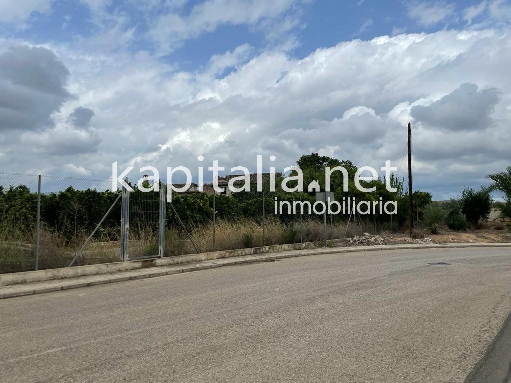 Industrial in Xàtiva for sale Building Photo- Image 1 of 9