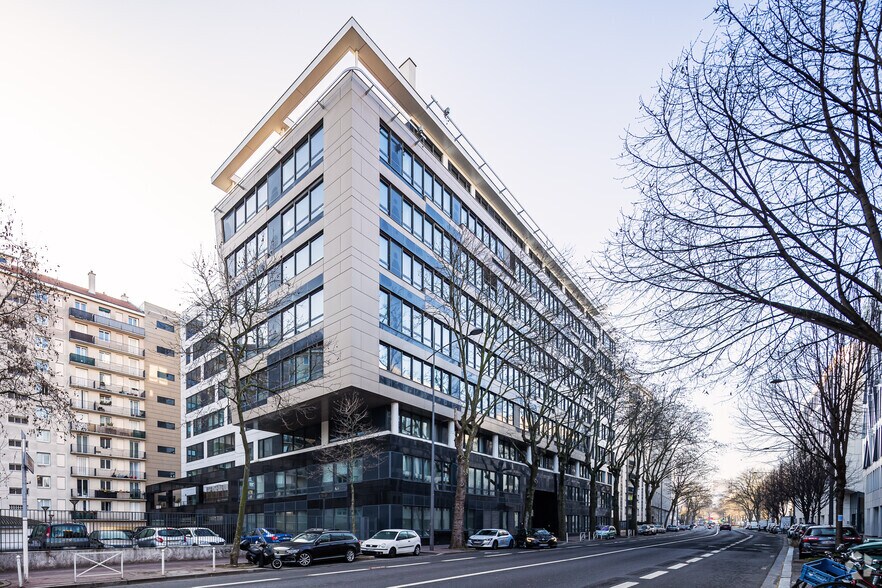 155 Bis Avenue Pierre Brossolette, Montrouge to rent - Building Photo - Image 3 of 7