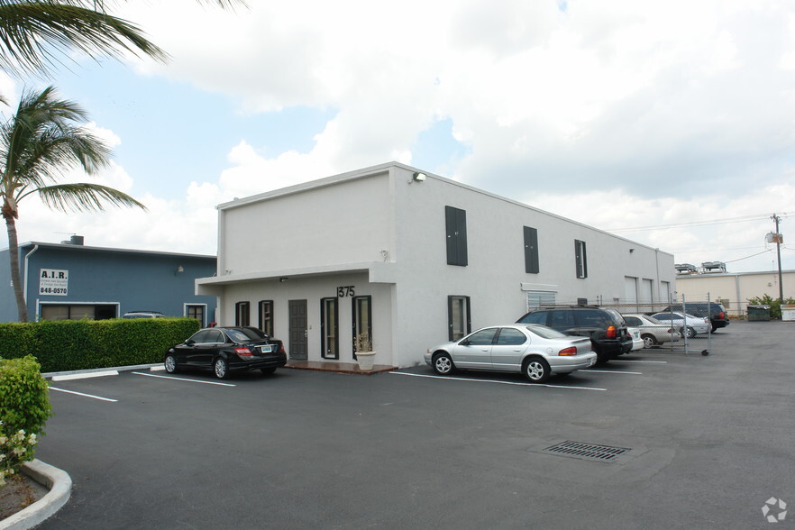 1375 N Killian Dr, West Palm Beach, FL for sale - Building Photo - Image 1 of 1