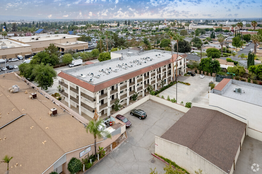 1202-1212 Huntington Dr, Duarte, CA for sale - Building Photo - Image 1 of 1