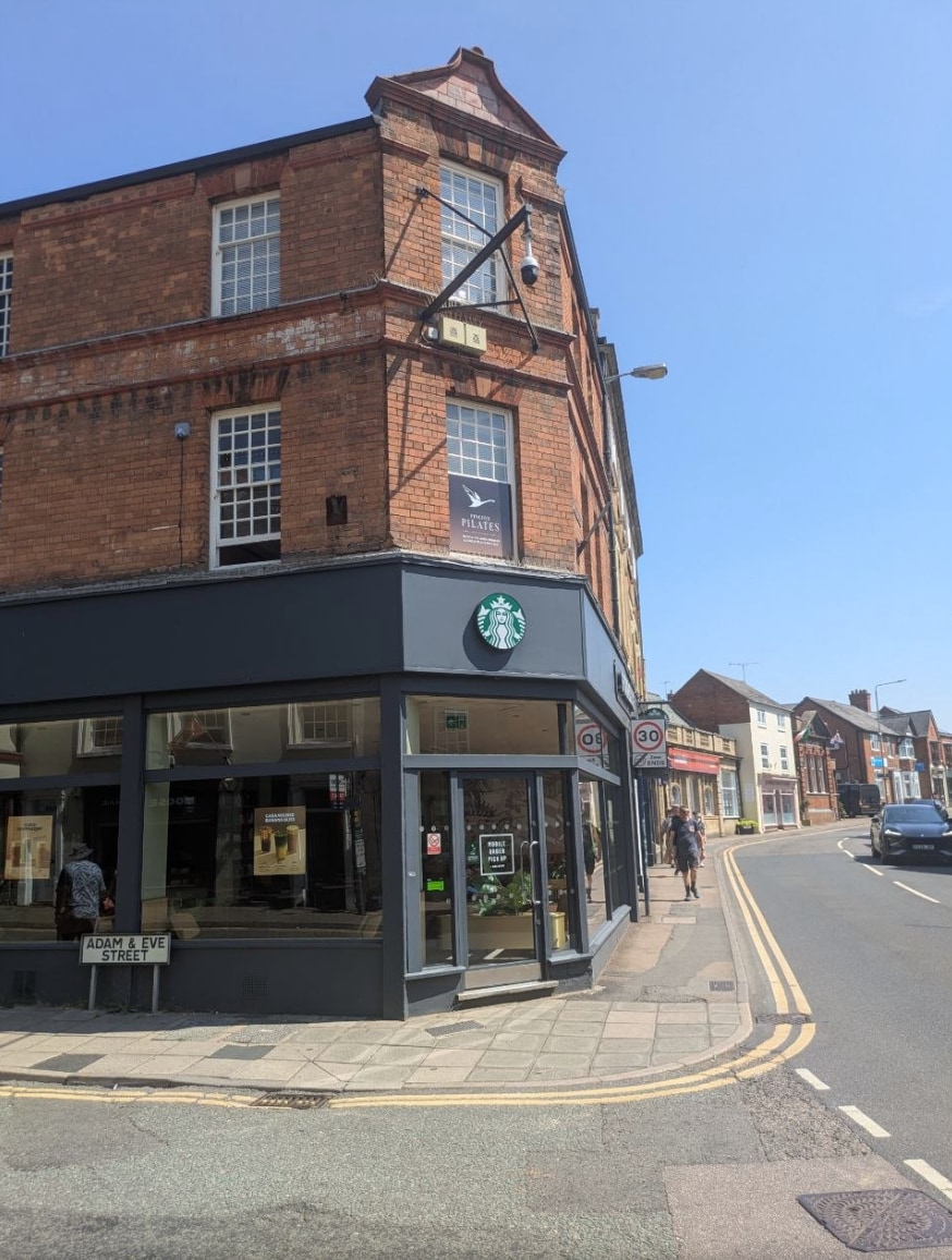 1-7 St. Marys Rd, Market Harborough to rent Interior Photo- Image 1 of 5