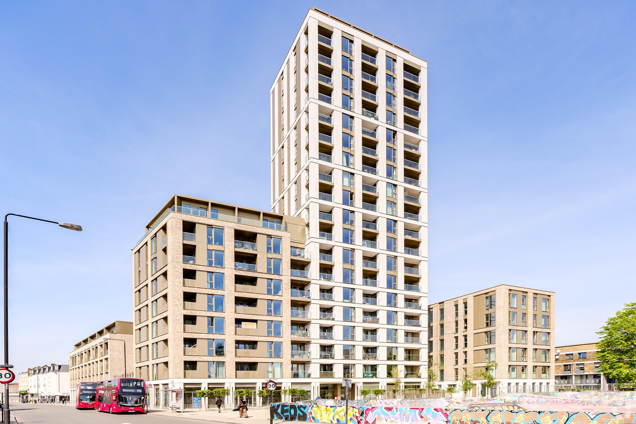 Stockwell Park Walk, London for sale Primary Photo- Image 1 of 1