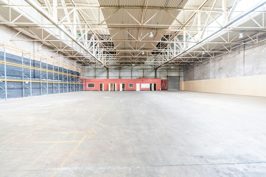 Triumph Business Park, Liverpool to rent - Building Photo - Image 1 of 12