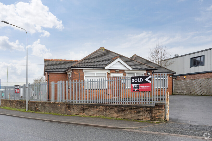 Wilton Rd, Grimsby for rent - Primary Photo - Image 1 of 1