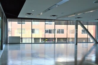 Office in Barcelona, Barcelona to rent Interior Photo- Image 2 of 5