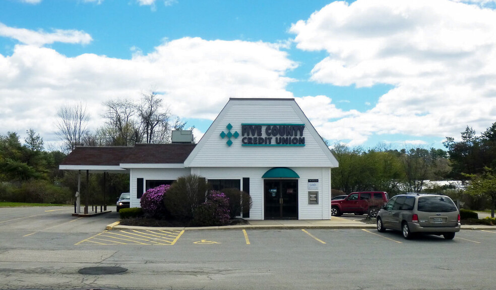 223 US Route 1, Falmouth, ME for sale - Building Photo - Image 1 of 1