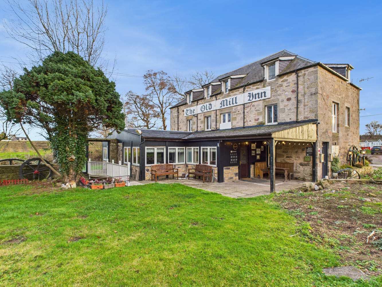 Brodie, Forres to rent Building Photo- Image 1 of 1