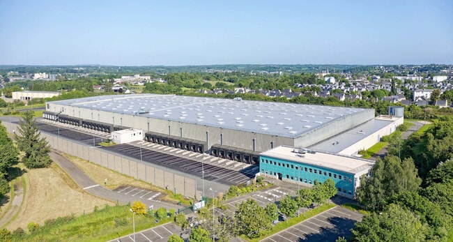Location Entrepôt 74 m² à 23 306 m²