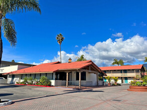 3860 State St, Santa Barbara, CA for rent Building Photo- Image 1 of 3