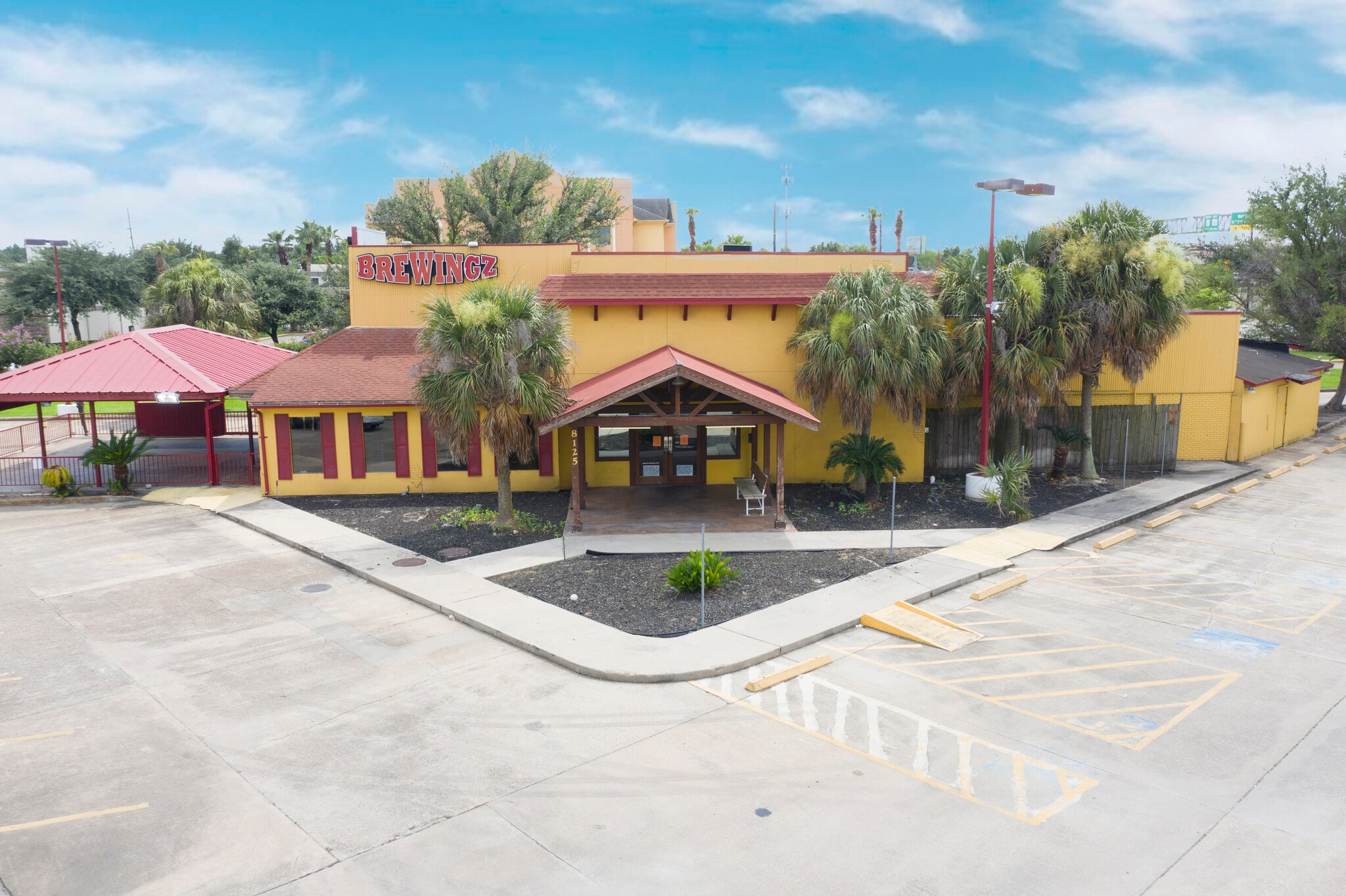 8125 Jones Rd, Houston, TX to rent Primary Photo- Image 1 of 6