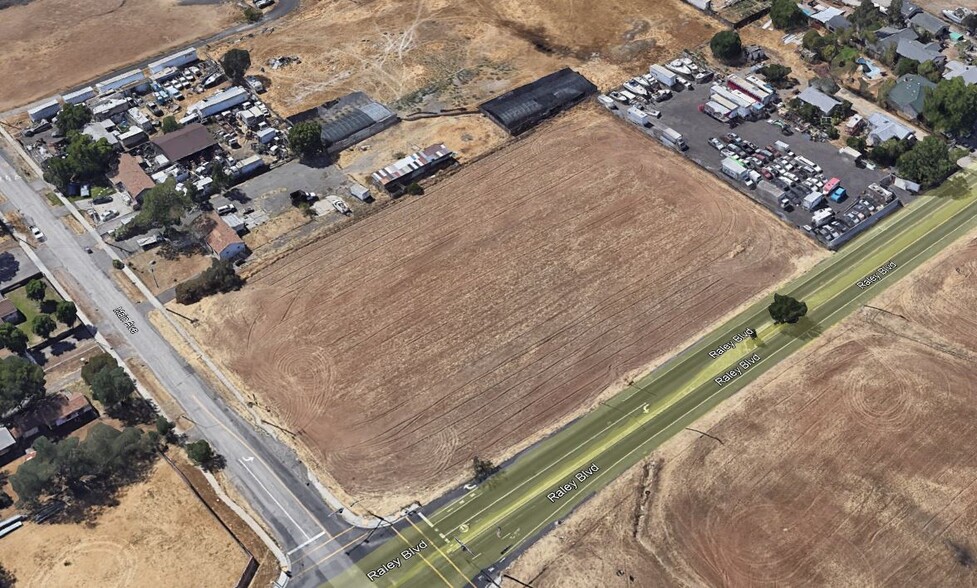 Raley Blvd, Sacramento, CA for sale - Building Photo - Image 1 of 4