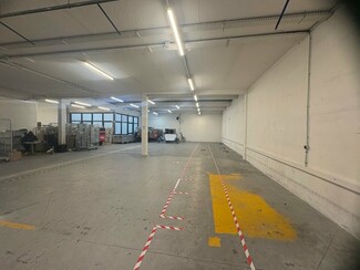 More details for 94 Rue Victor Hugo, Ivry-sur-Seine - Light Industrial to Rent