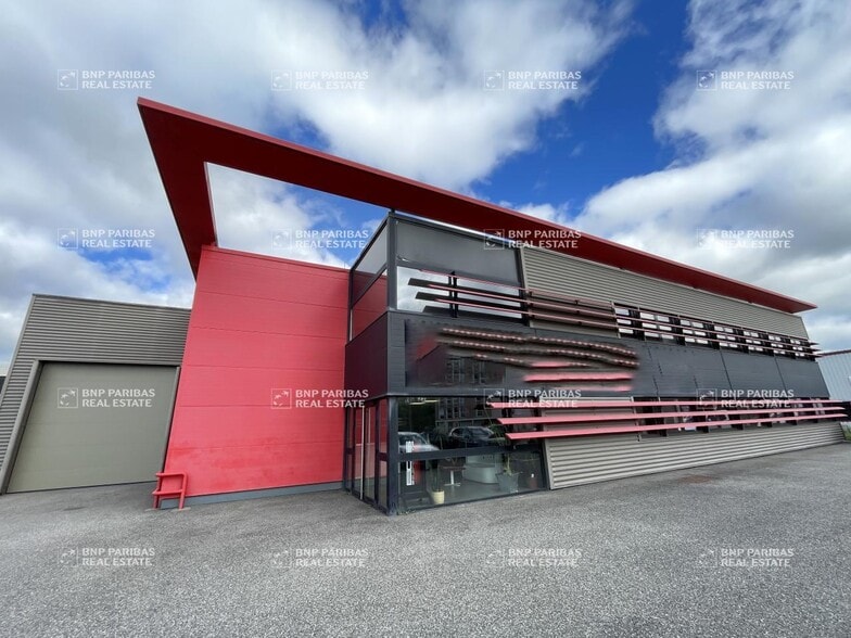 Office in Toulouse to rent - Building Photo - Image 2 of 33