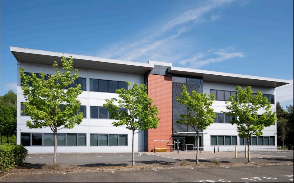 Condor Glen, Holytown for sale - Building Photo - Image 2 of 10