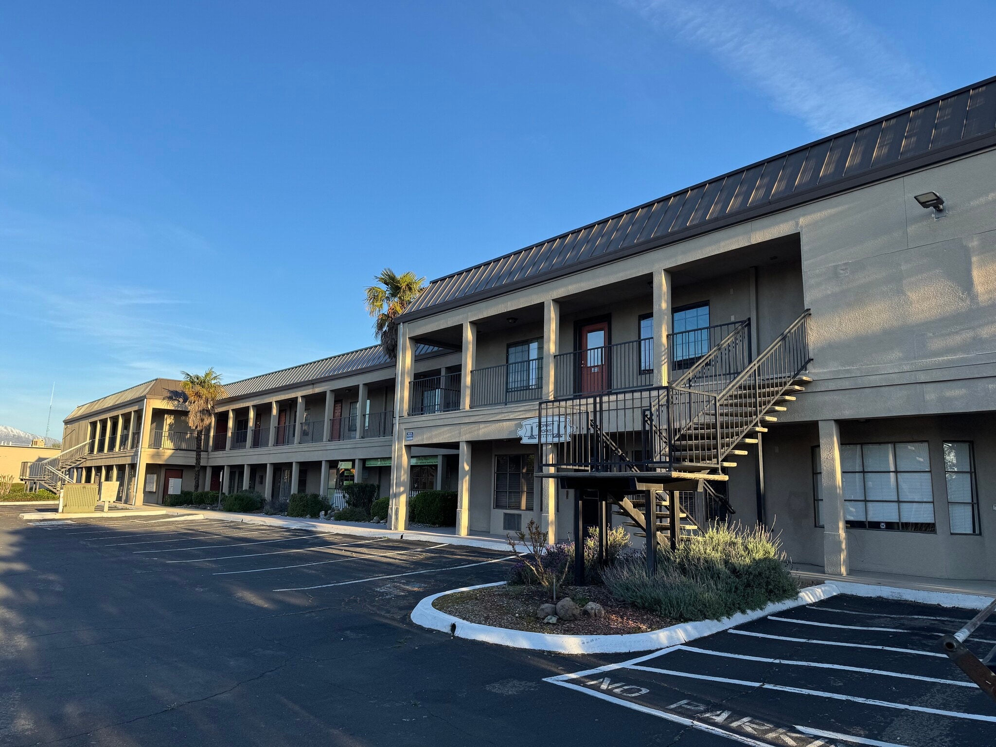 2051 Hilltop Dr, Redding, CA to rent Building Photo- Image 1 of 6