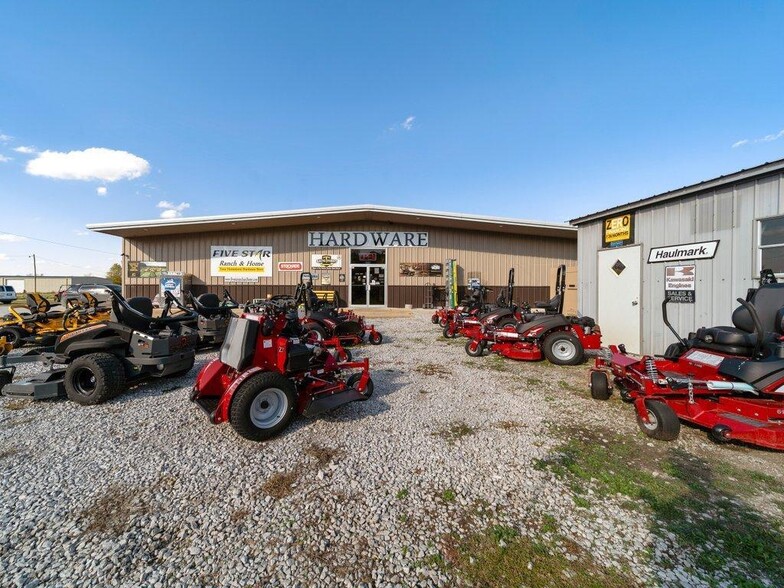 58610 E 100 Rd, Miami, OK for sale - Building Photo - Image 1 of 42