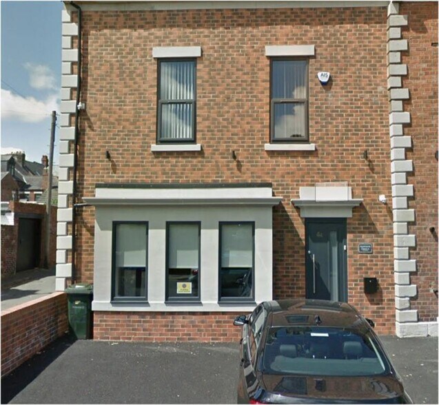 4 Bentinck Rd, Newcastle Upon Tyne to rent - Building Photo - Image 2 of 9