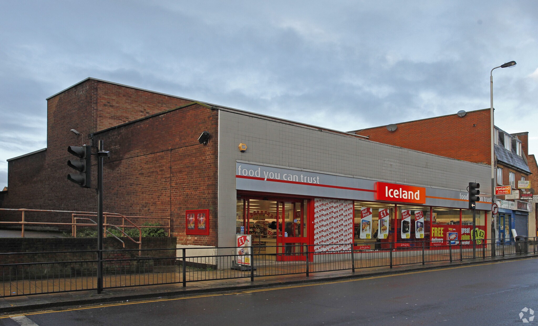 83-85 High St, Harrow for sale Primary Photo- Image 1 of 1