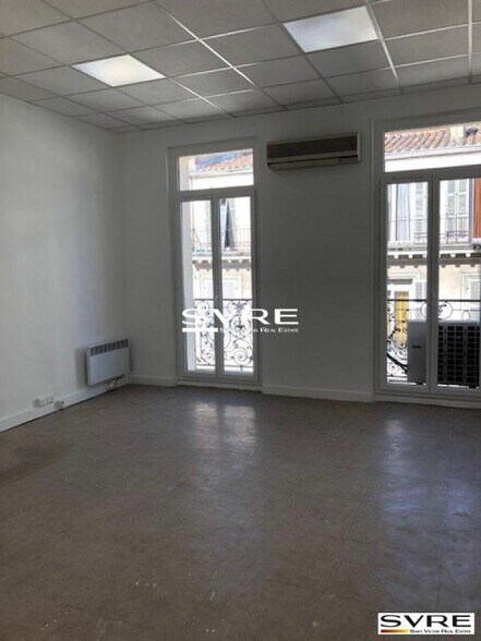 Office in Marseille to rent - Interior Photo - Image 1 of 11