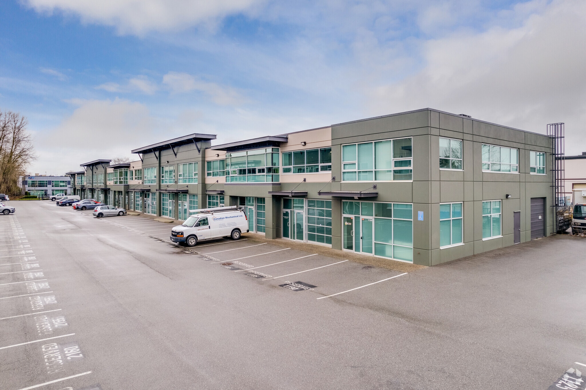 11980 Hammersmith Way, Richmond, BC for rent Primary Photo- Image 1 of 5