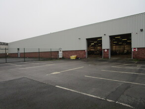 Avonmouth Way, Bristol for rent Building Photo- Image 1 of 2