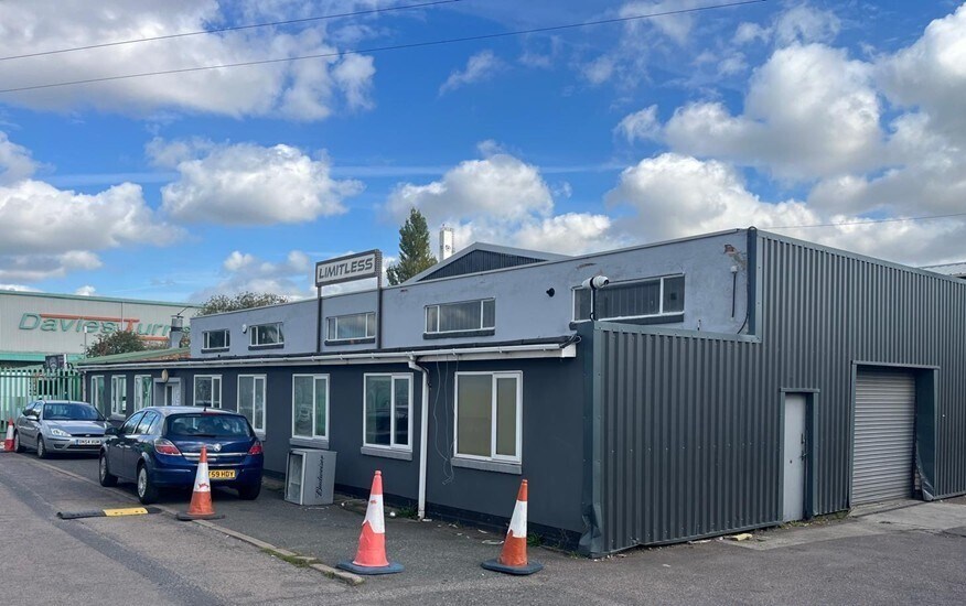 Gorsey Ln, Birmingham to rent Building Photo- Image 1 of 6