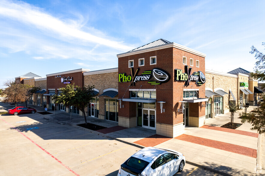 3000 Grapevine Mills Pkwy, Grapevine, TX for rent - Building Photo - Image 3 of 5