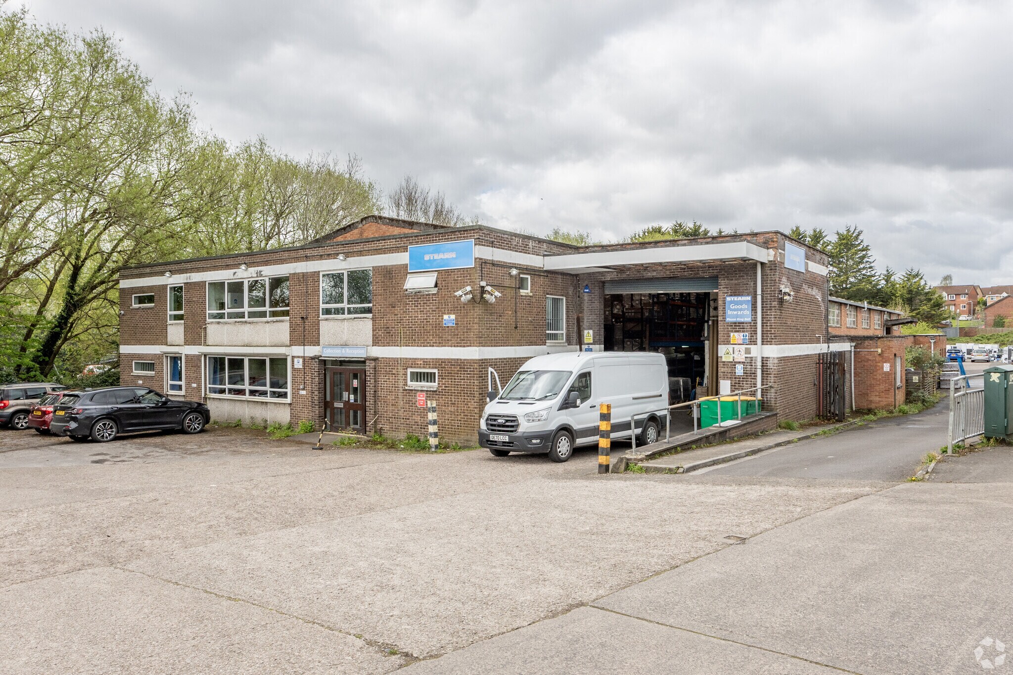 10 Tower Ln, Warmley for sale Primary Photo- Image 1 of 3