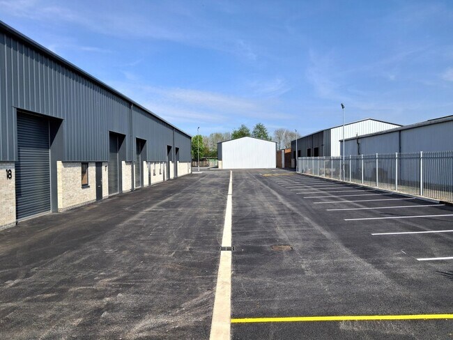 More details for Great Northern Ter, Lincoln - Industrial to Rent