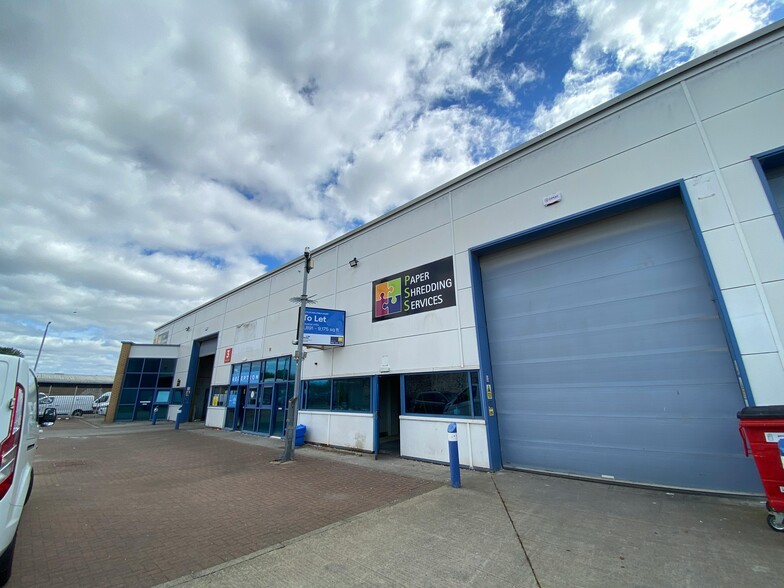 Wellfield Ct, Glasgow to rent - Building Photo - Image 2 of 26