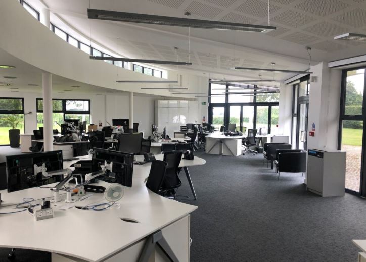 201 Cumnor Hl, Oxford for sale Interior Photo- Image 1 of 1