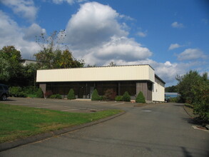 21 Overlook Dr, Hamden, CT for rent Building Photo- Image 1 of 15