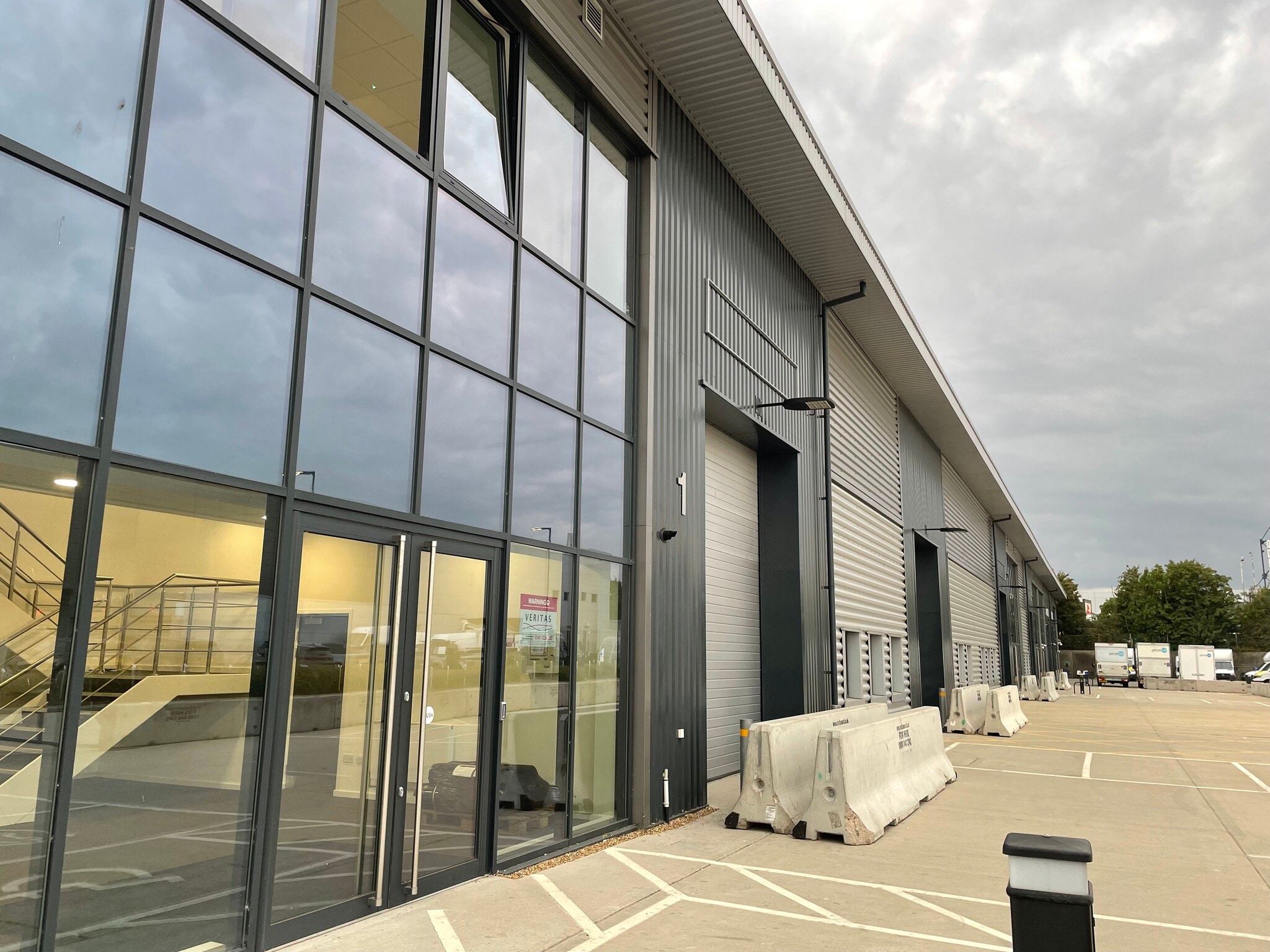 Concord Rd, London to rent Building Photo- Image 1 of 22