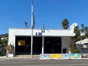 8483 Melrose Ave, West Hollywood, CA for rent Building Photo- Image 1 of 27