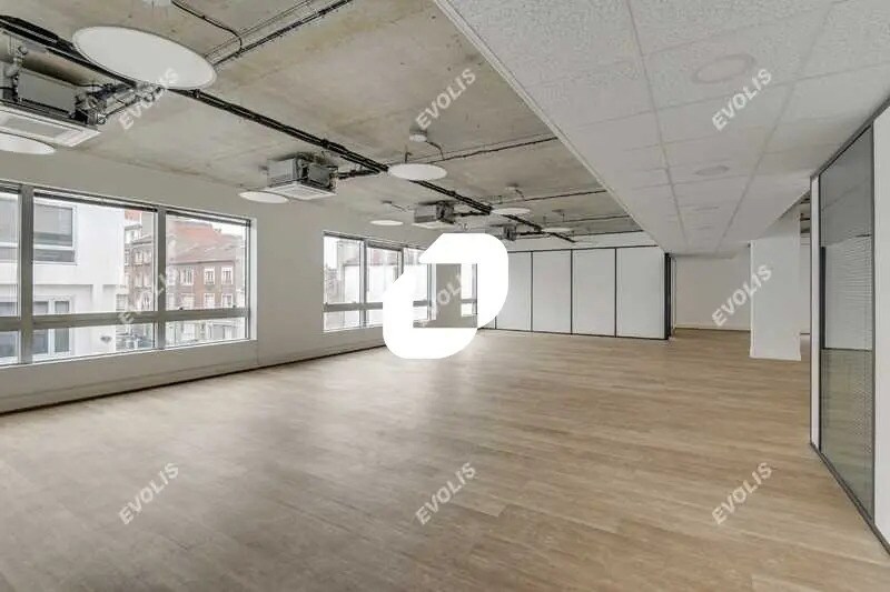 Location Bureaux 348 m² à 1 258 m² - Photo 1