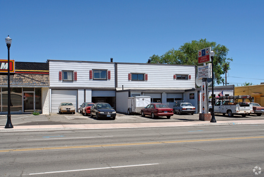 1830 Victorian Ave, Sparks, NV for sale - Primary Photo - Image 1 of 1