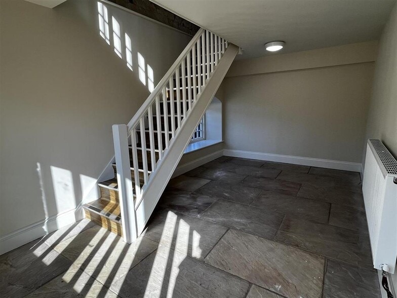 Cringle Ln, Stoke Rochford to rent - Building Photo - Image 3 of 20