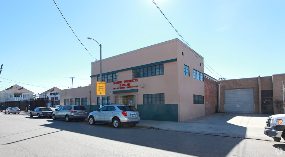 810 E 18th St, Los Angeles, CA for sale - Building Photo - Image 2 of 2